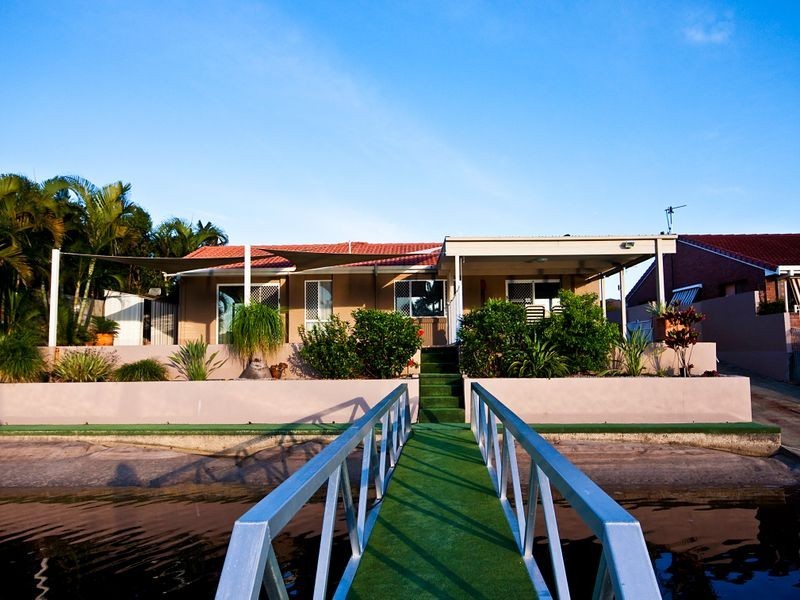 12 Marco Polo Place, Hollywell QLD 4216