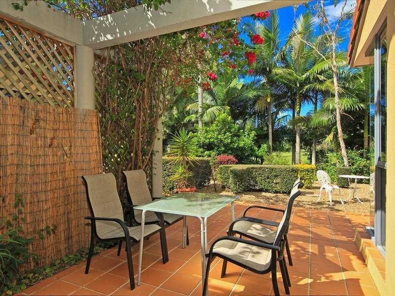 136/125 Santa Cruz Boulevard, Clear Island Waters QLD 4226