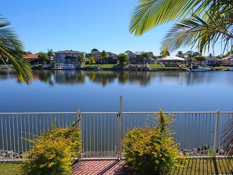 44 Monterey Keys, Helensvale QLD 4212