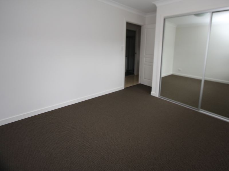 1/45 Errol Avenue, Paradise Point QLD 4216