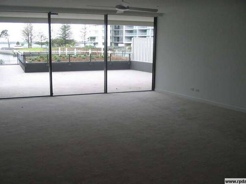3101/323 Bayview Street, Hollywell QLD 4216