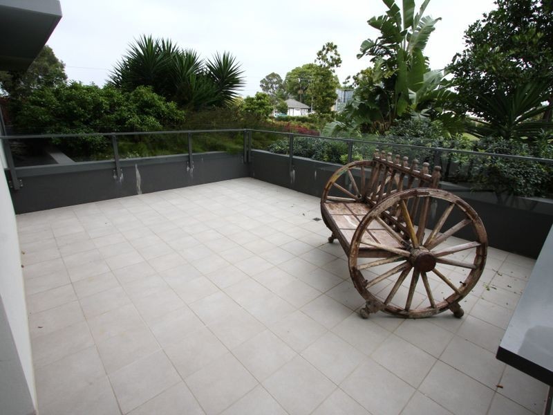 3101/323 Bayview Street, Hollywell QLD 4216