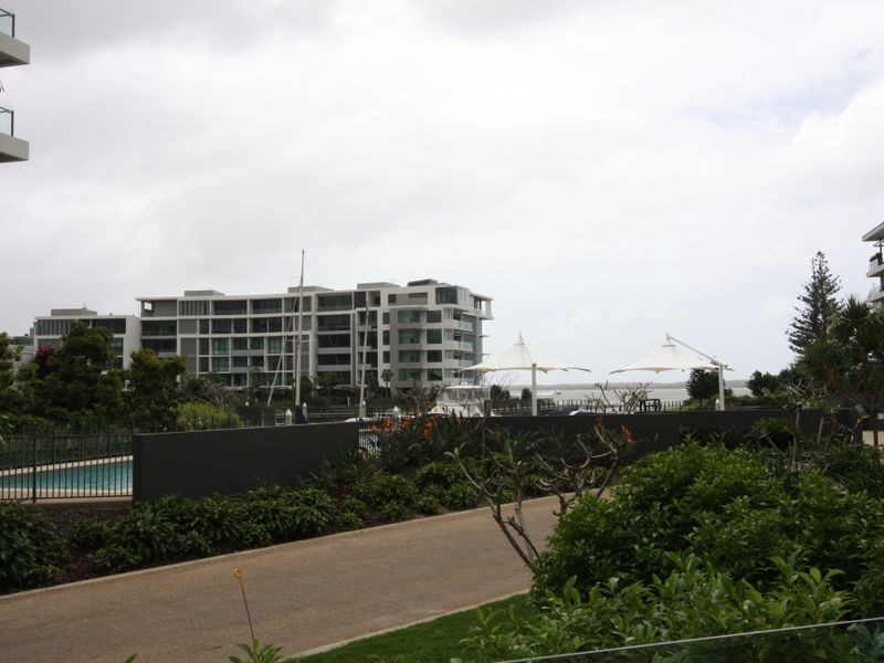 3101/323 Bayview Street, Hollywell QLD 4216