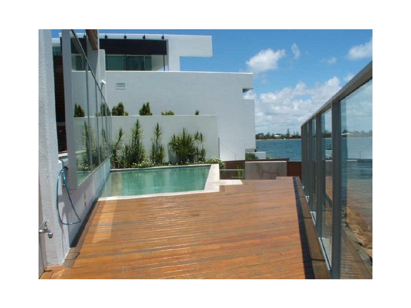 Paradise Point QLD 4216