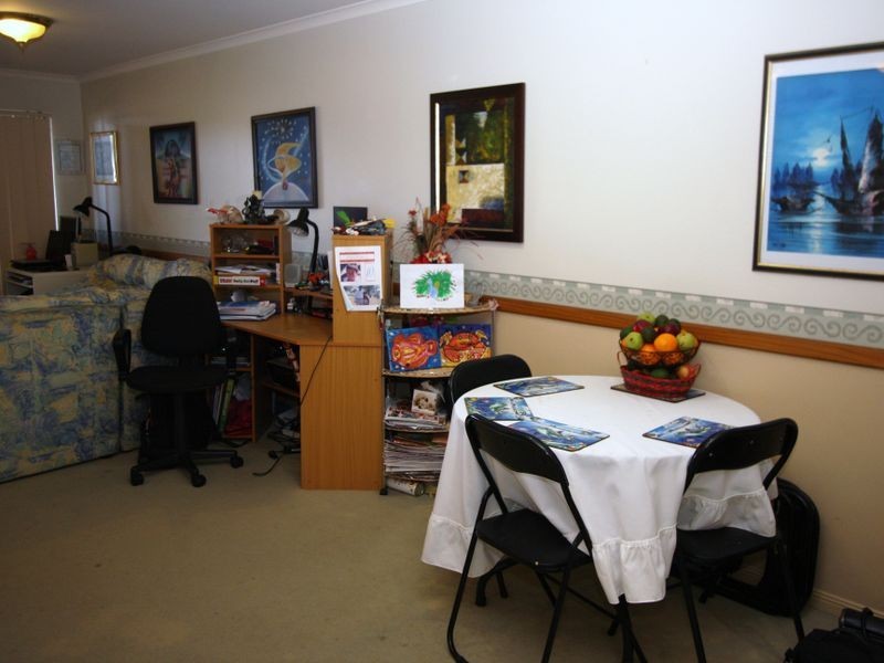 2/14 Jennifer Avenue, Runaway Bay QLD 4216