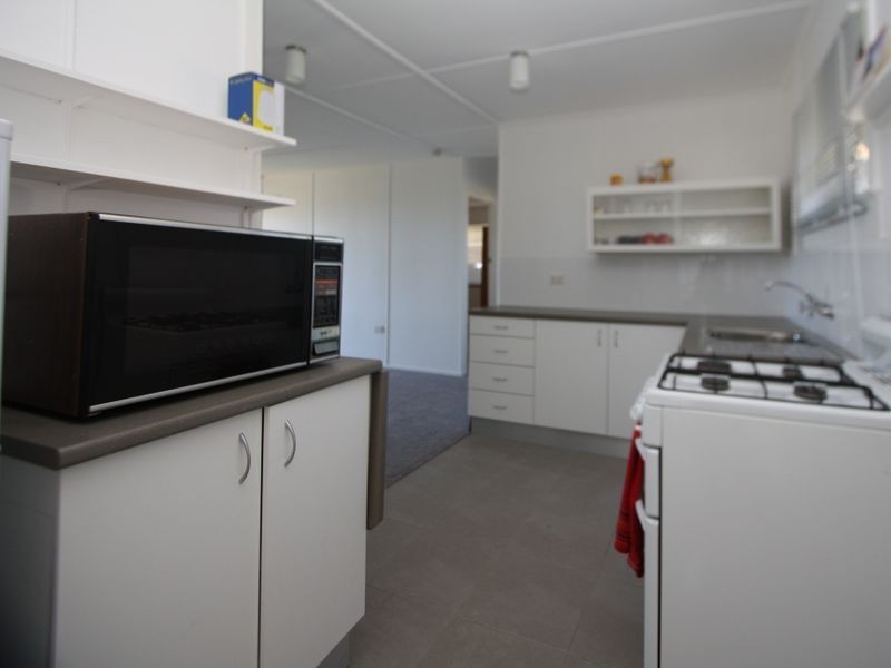 70 The Esplanade, Paradise Point QLD 4216