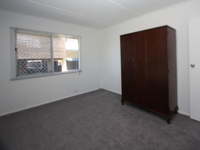 70 The Esplanade, Paradise Point QLD 4216