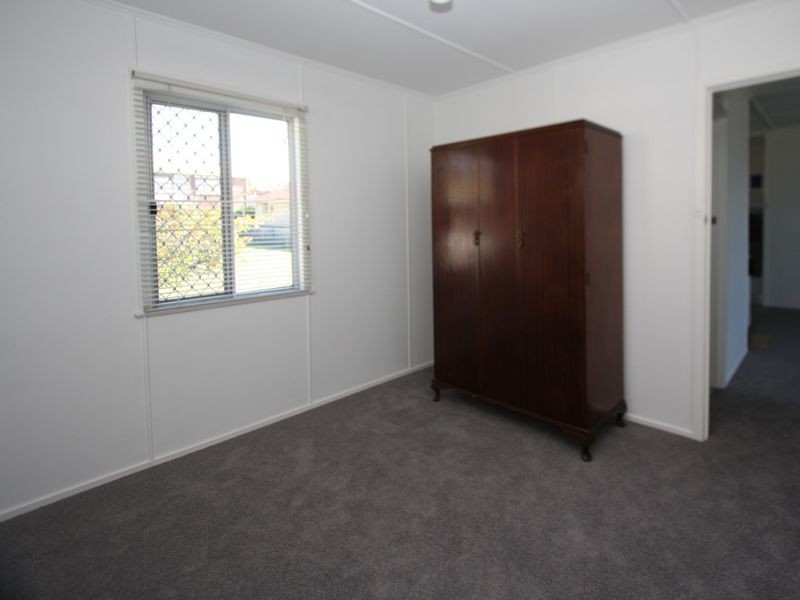 70 The Esplanade, Paradise Point QLD 4216