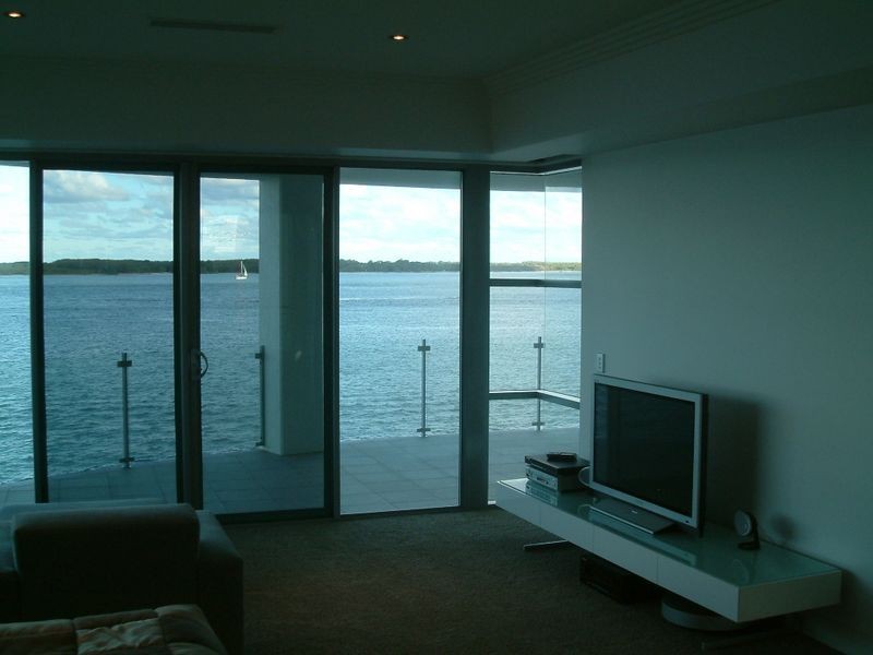 59 The Peninsula, Sovereign Islands QLD 4216