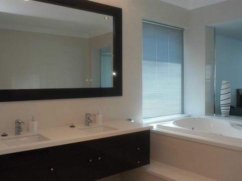 59 The Peninsula, Sovereign Islands QLD 4216