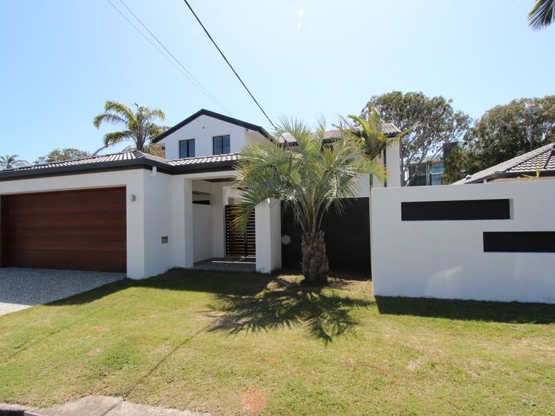 25 Killowill Avenue, Paradise Point QLD 4216