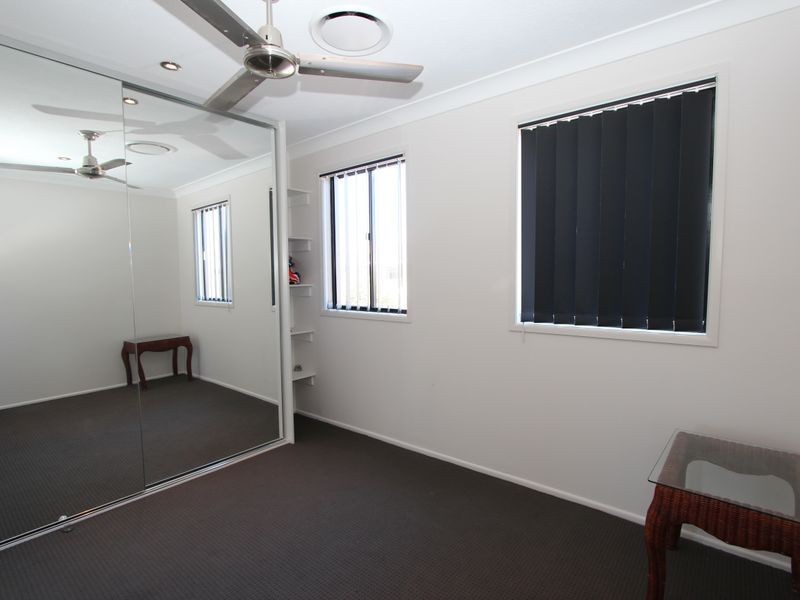 25 Killowill Avenue, Paradise Point QLD 4216