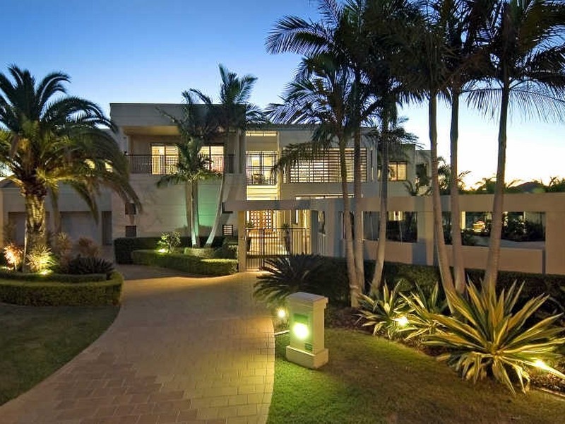 1133 Beechwood Drive, Hope Island QLD 4212