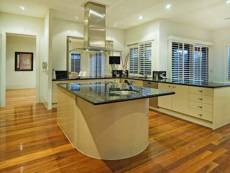 1133 Beechwood Drive, Hope Island QLD 4212