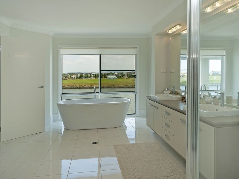 68 Palladium Boulevarde, Hope Island QLD 4212