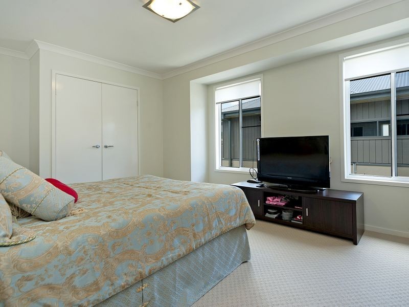 68 Palladium Boulevarde, Hope Island QLD 4212