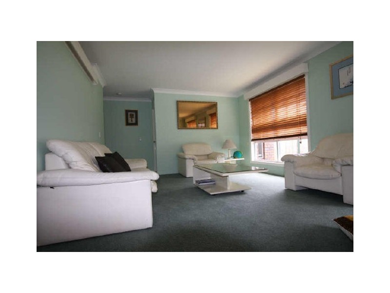 39 Ashbourne Terrace, Biggera Waters QLD 4216