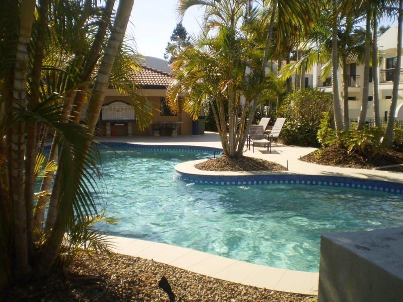 8847 Magnolia Drive East, Hope Island QLD 4212