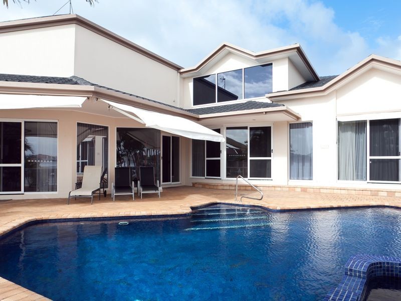 7 Excalibur Court, Sovereign Islands QLD 4216