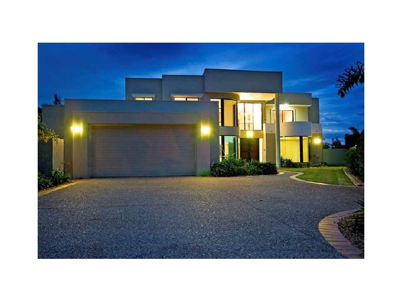 Hope Island QLD 4212