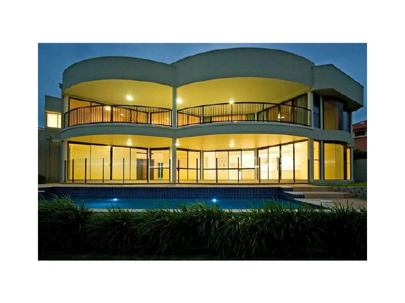 Hope Island QLD 4212