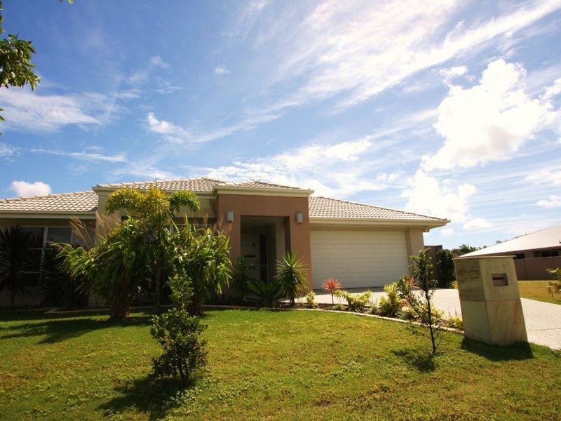 24 Iridium Drive, Hope Island QLD 4212