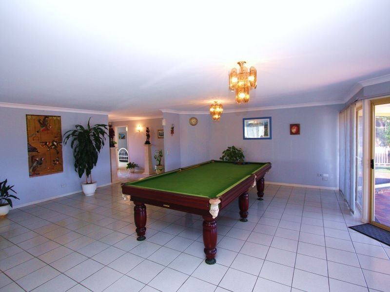 56 Walter Raleigh Crescent, Hollywell QLD 4216