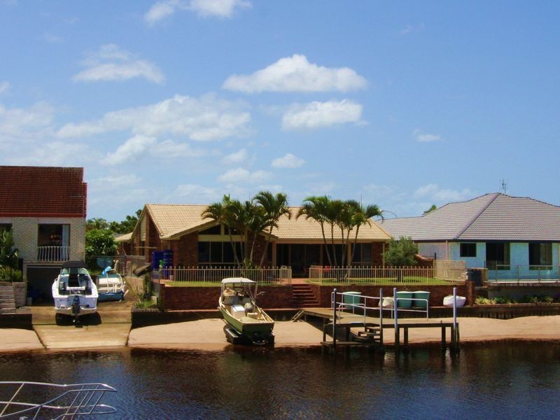 56 Walter Raleigh Crescent, Hollywell QLD 4216