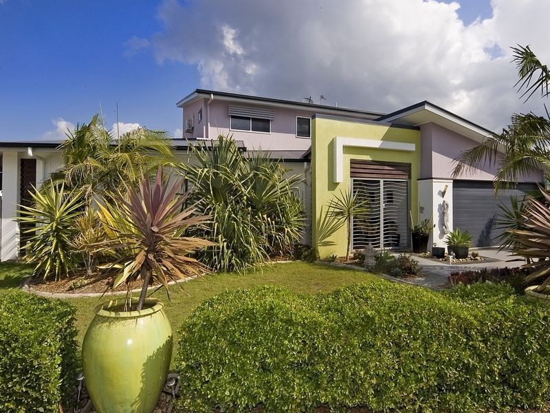 15 North Bank Court, Helensvale QLD 4212