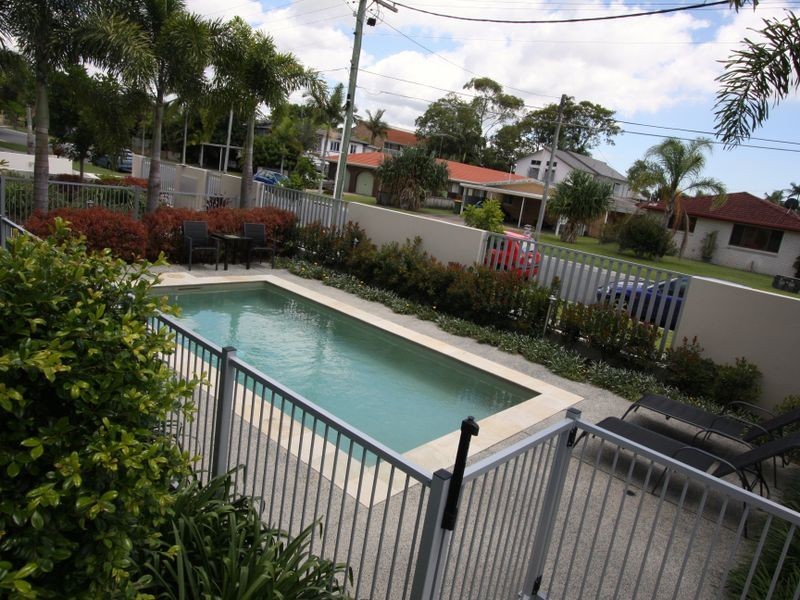Paradise Point QLD 4216