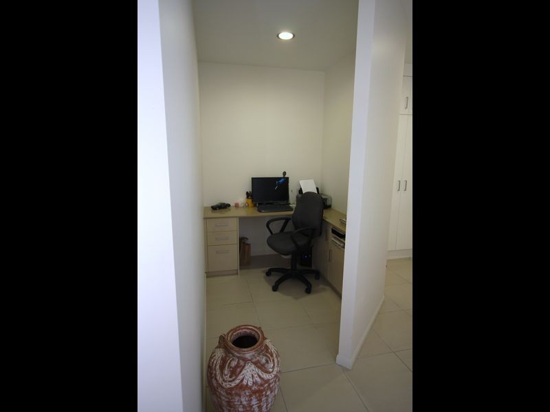 Paradise Point QLD 4216