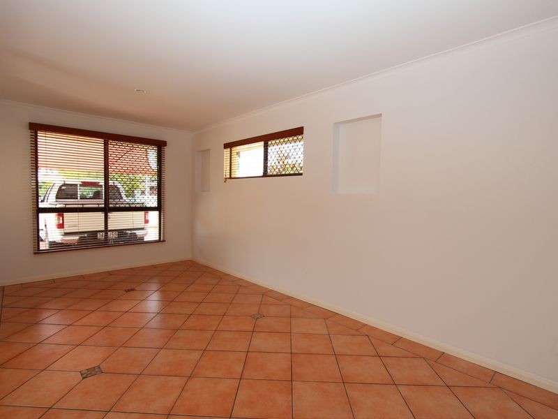 152 Paradise Pde, Hollywell QLD 4216