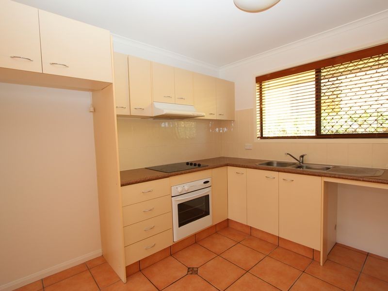 152 Paradise Pde, Hollywell QLD 4216