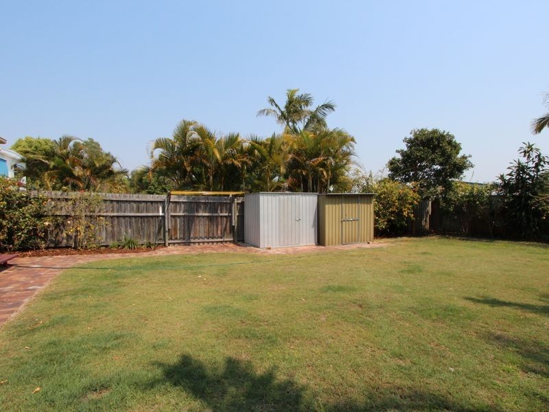 152 Paradise Pde, Hollywell QLD 4216