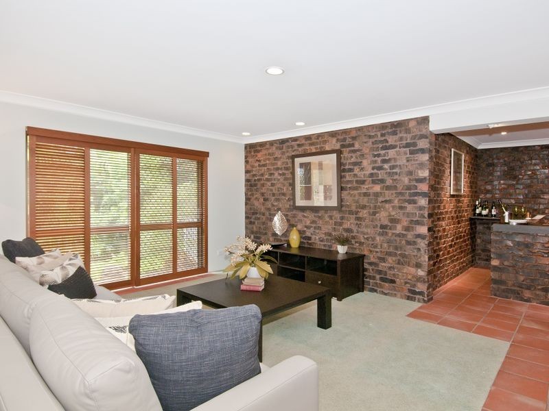 85 Oxley Drive, Paradise Point QLD 4216