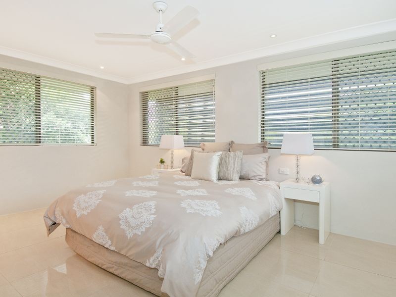 85 Oxley Drive, Paradise Point QLD 4216