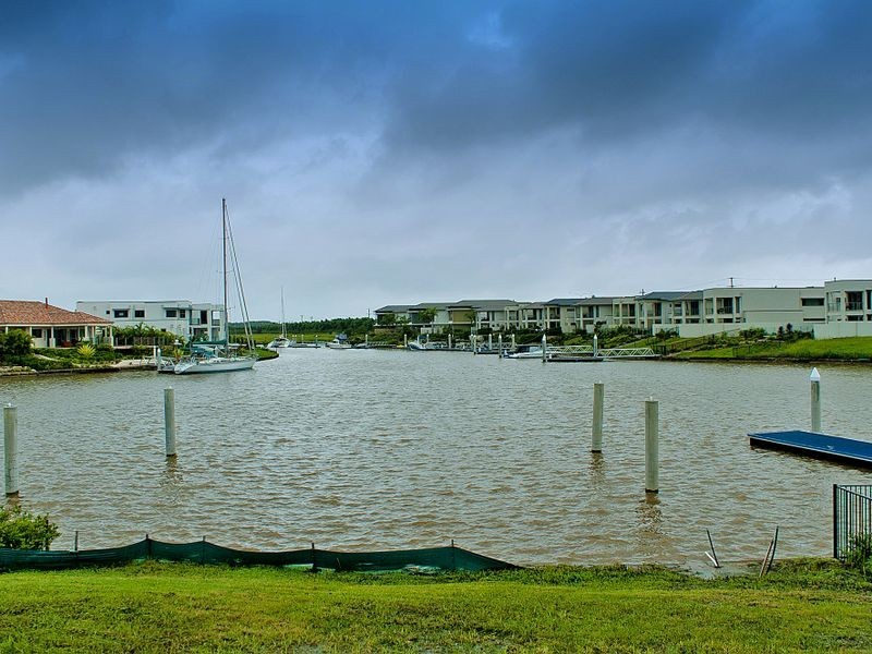 2225 Glengallon Way Gracemere, Hope Island QLD 4212