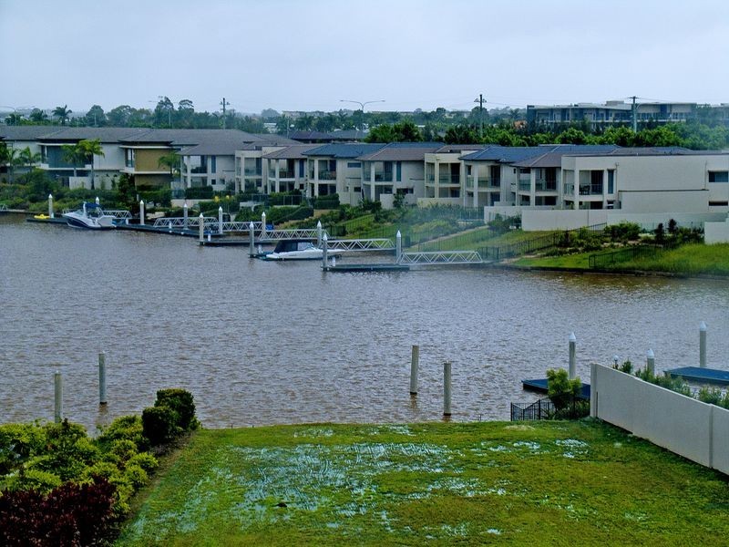 2225 Glengallon Way Gracemere, Hope Island QLD 4212