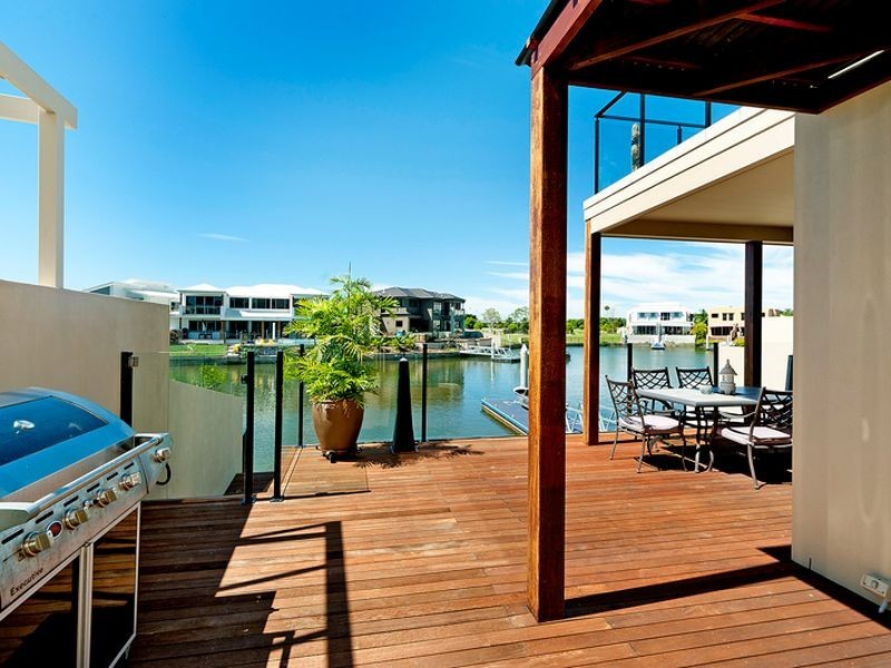 Biggera Waters QLD 4216