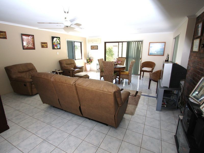 244 Oxley Drive, Coombabah QLD 4216