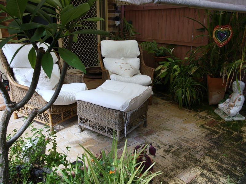 33/402 Pine Ridge Road, Coombabah QLD 4216