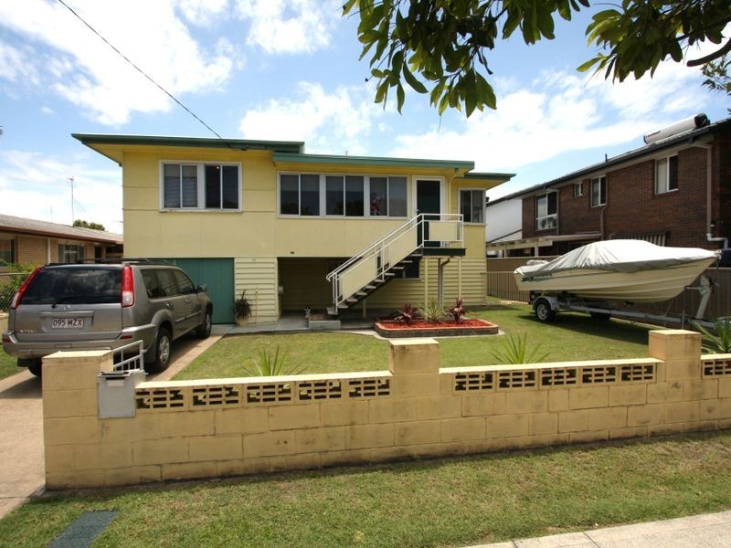 2327 Bruce Avenue, Paradise Point QLD 4216 the real estate agency Withdrawn
