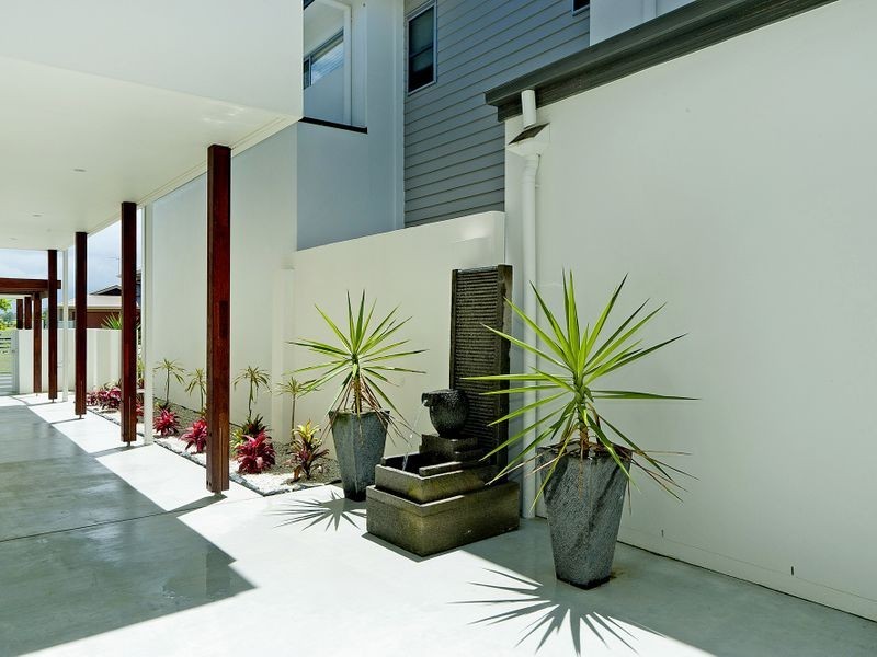 31 Harbourvue Court, Helensvale QLD 4212