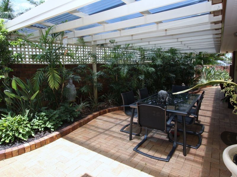 15 Midnight Court, Runaway Bay QLD 4216