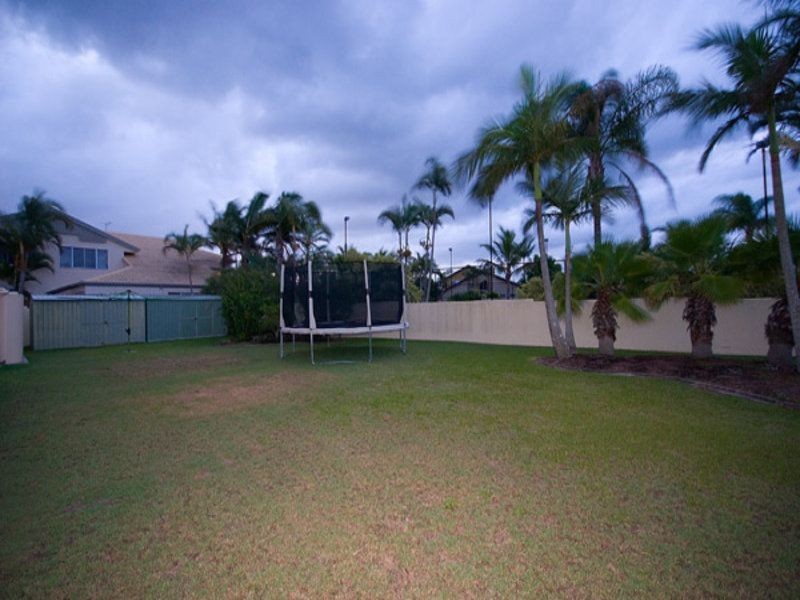 35-37 Midnight Court, Runaway Bay QLD 4216
