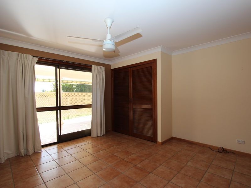 72 O’Grady Drive, Paradise Point QLD 4216