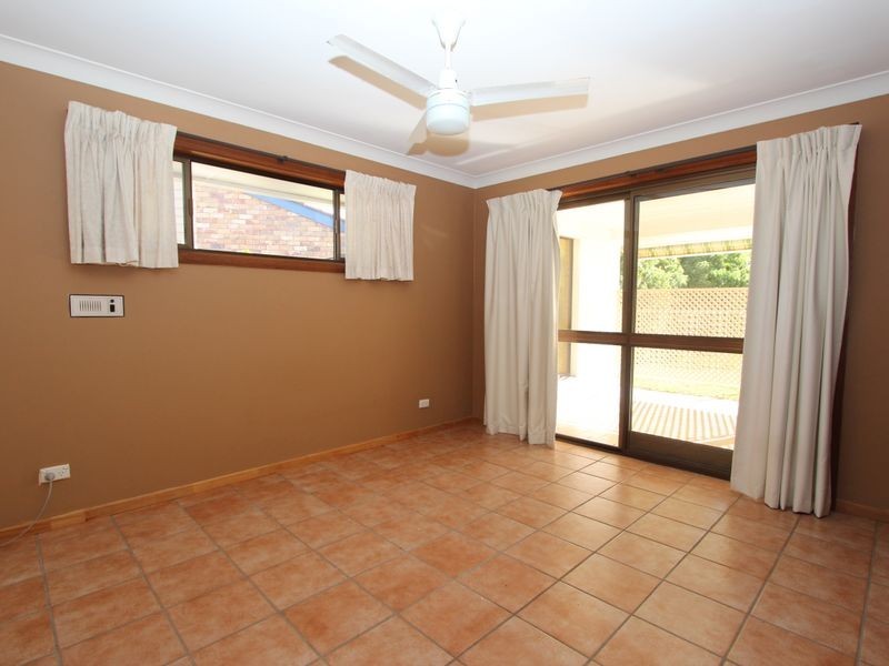 72 O’Grady Drive, Paradise Point QLD 4216