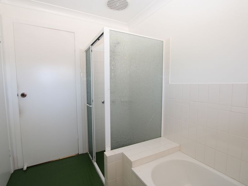 72 O’Grady Drive, Paradise Point QLD 4216