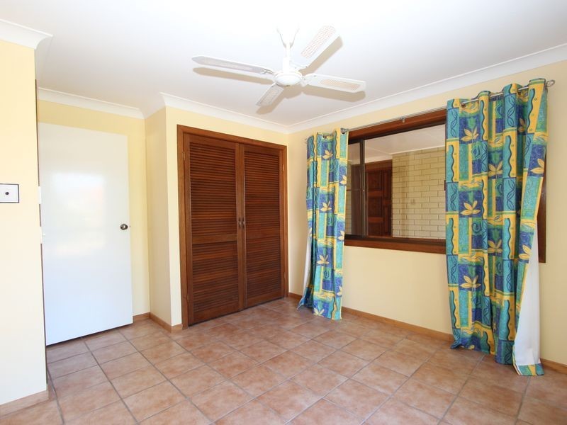 72 O’Grady Drive, Paradise Point QLD 4216