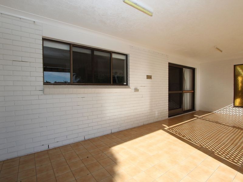 72 O’Grady Drive, Paradise Point QLD 4216